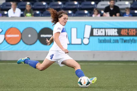 Women's Soccer Just Misses Against Marquette, 2-1, in BIG EAST Opener