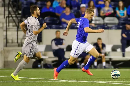 No. 2 Men?s Soccer Falls 1-0 to No. 17 Georgetown