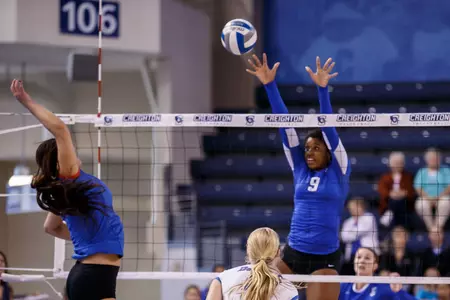 Volleyball Drops Regular-Season Finale to Pirates