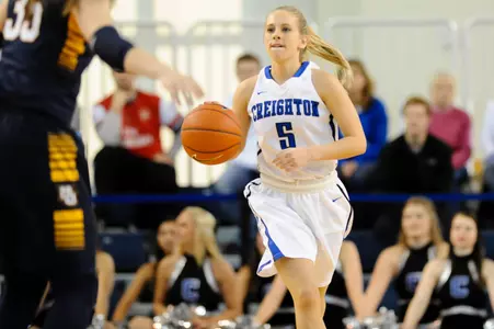 Sammy Jensen Leads Creighton Past Xavier, 70-61, with 17 points