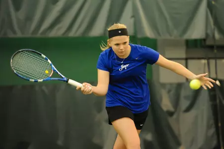 Women's Tennis Puts Finishing Touches On Omaha Invite