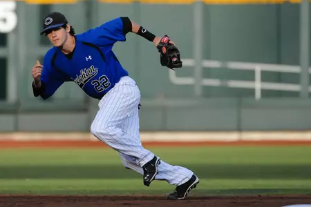 Baseball Drops Series Opener at St. John's, 6-5