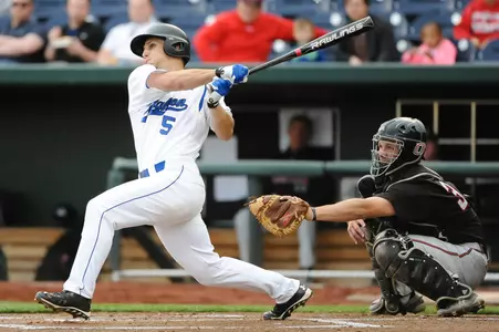 Late Rally Falls Short as Baseball Downed at Xavier, 9-4