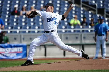 Baseball Drops 8-2 Decision at Tulane