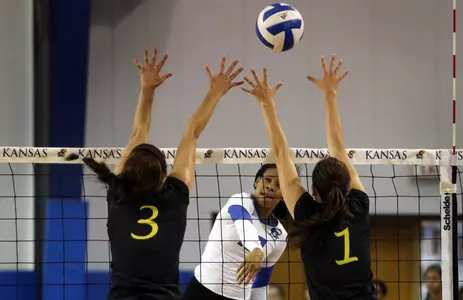 No. 22 Kansas Hands No. 23 Volleyball First Loss