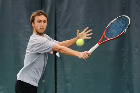 Men's Tennis Wraps Up Play at Roger Knapp Invitational
