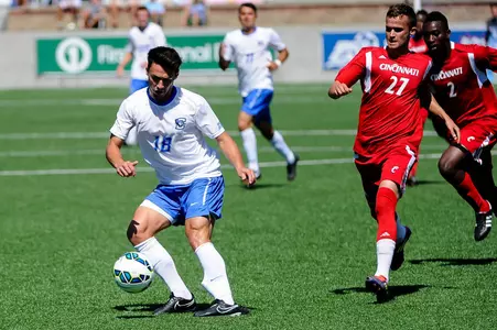 Herbers and Pitter Guide Men's Soccer to 3-0 Win Over Bearcats