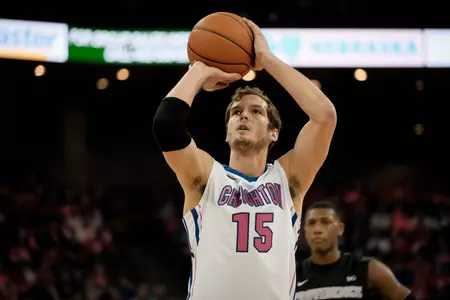 Red Storm Top Men's Hoops At The Garden