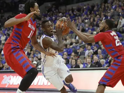 Men's Basketball Hosts No. 19 Seton Hall on Saturday