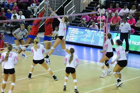 Taryn Kloth reaches for a kill vs. DePaul on Oct. 9, 2015.