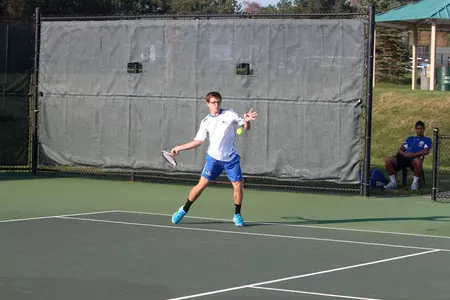 Men's Tennis Tops Western Illinois; Falls to Gonzaga this Weekend