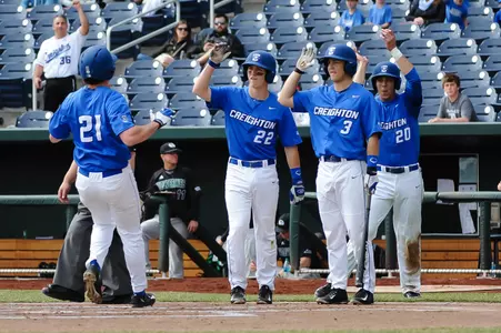 Baseball Pounds Stony Brook, 8-3
