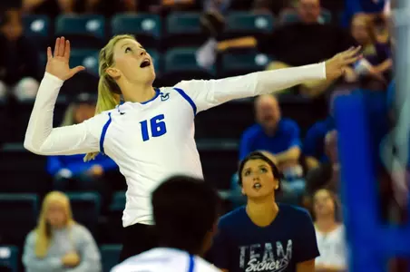 Volleyball Delivers Strong Battle, Falls to Pacific 3-1