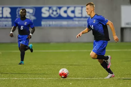 #1 Men's Soccer Earns 12th Straight Win With Late Goal