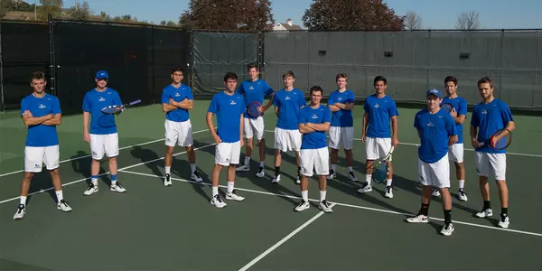 1516MTEN-TeamPosed