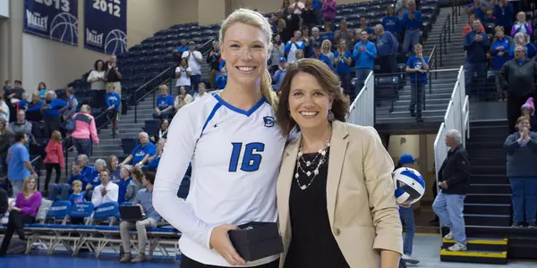 Lauren Smith is honored for her 1,000th career kill
