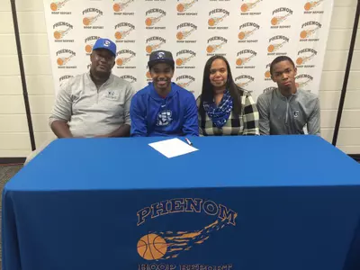 Ty-Shon Alexander signs his letter-of-intent