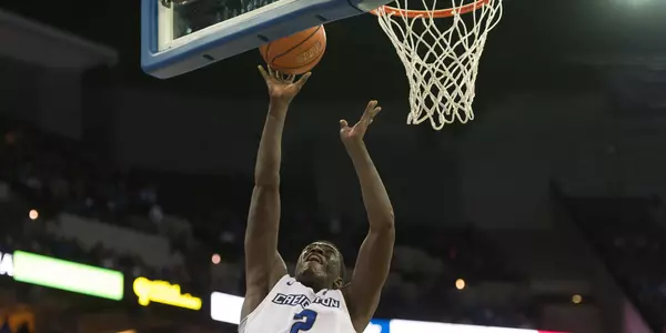 Khyri Thomas