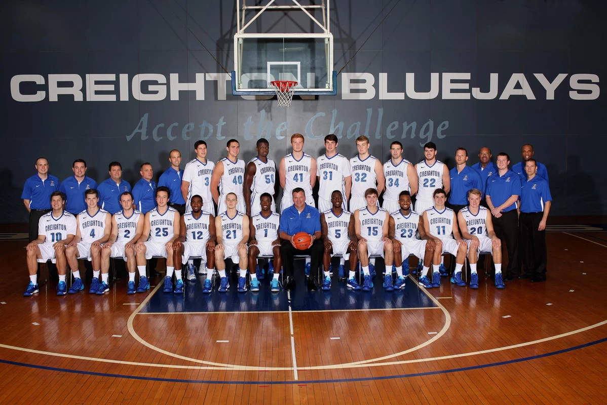 2013-14 Men's Basketball team photo