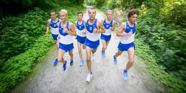 Men's cross country group photo