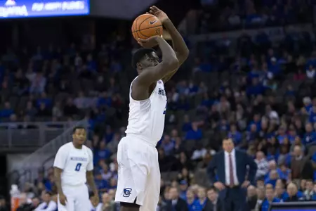 Khyri Thomas