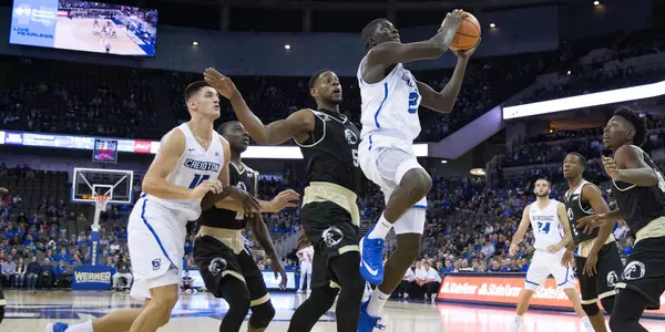 Khyri Thomas