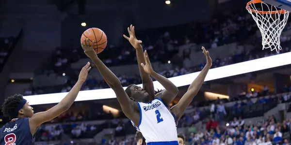 Khyri Thomas