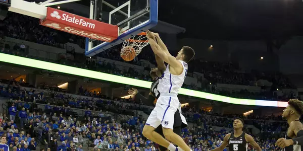 Martin Krampelj dunk