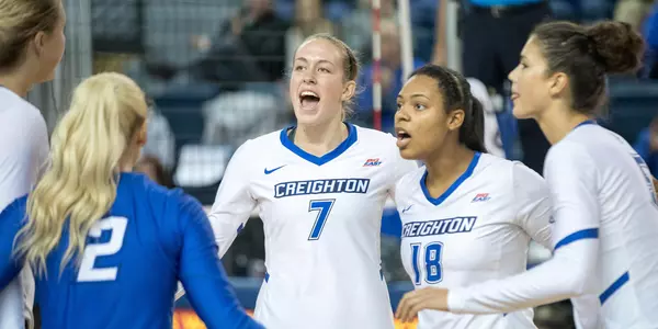 Jaela Zimmerman vbhuddle huddle