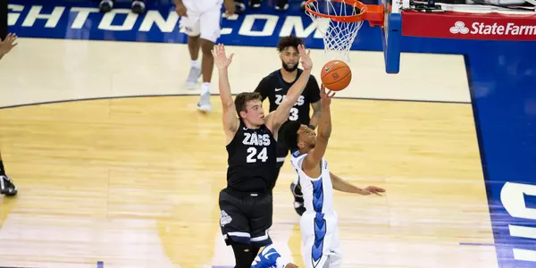Davion Mintz