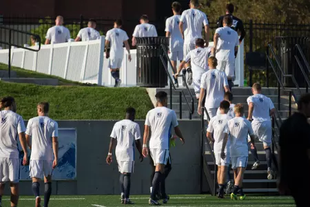 Men's Soccer Team Walk-off 2017 fall