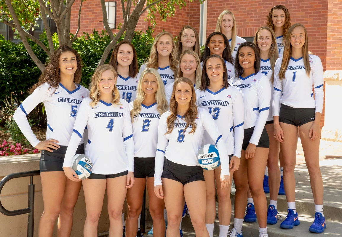 2018 Creighton Volleyball Team Photo