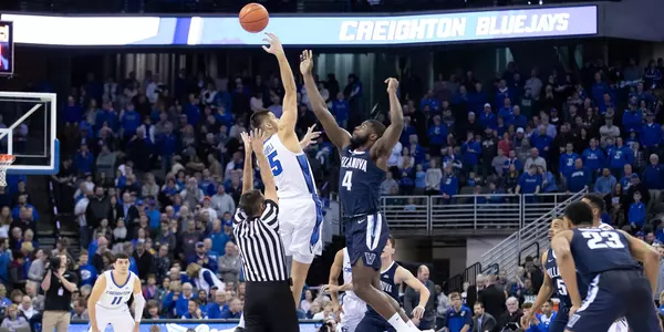 Martin Krampelj jump ball