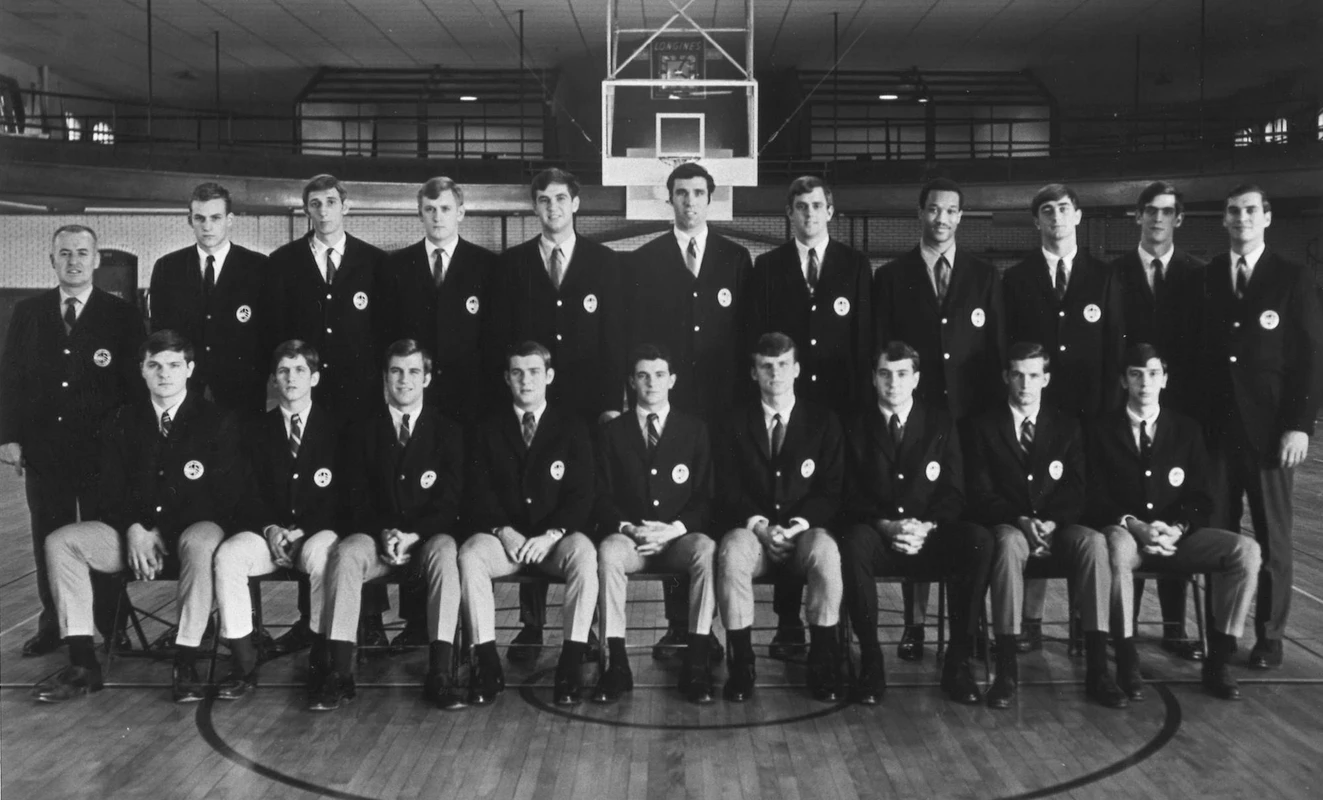1968-69 Creighton MBB Team Photo
