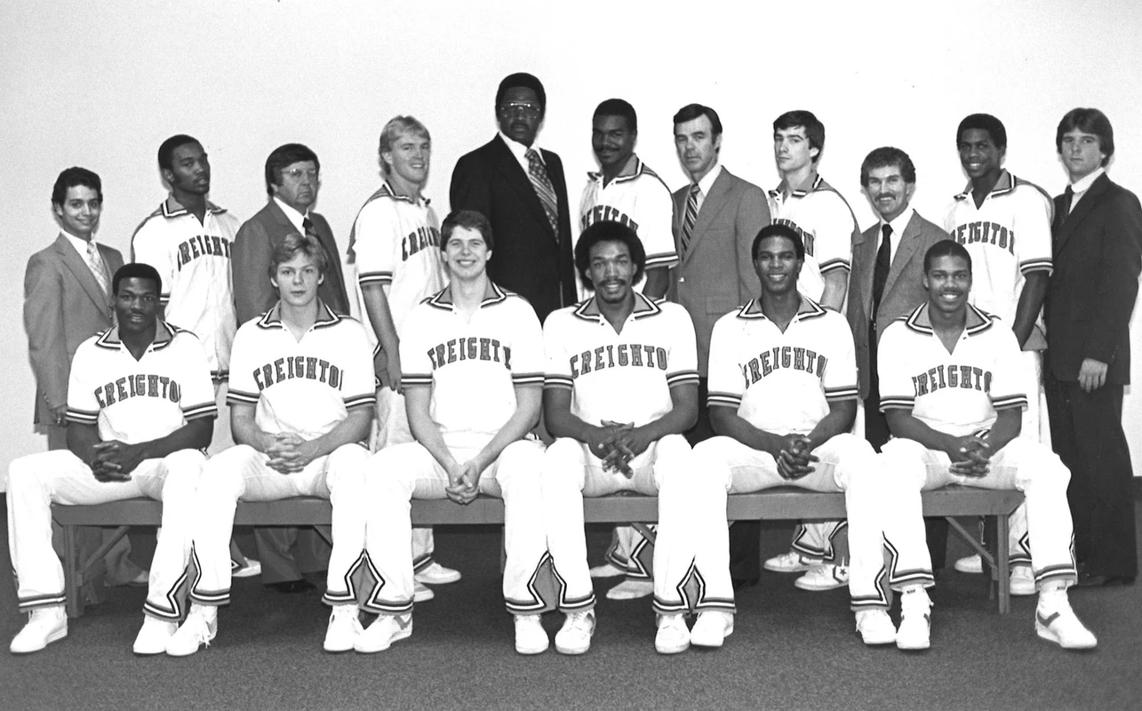 1981-82 Creighton MBB Team Photo