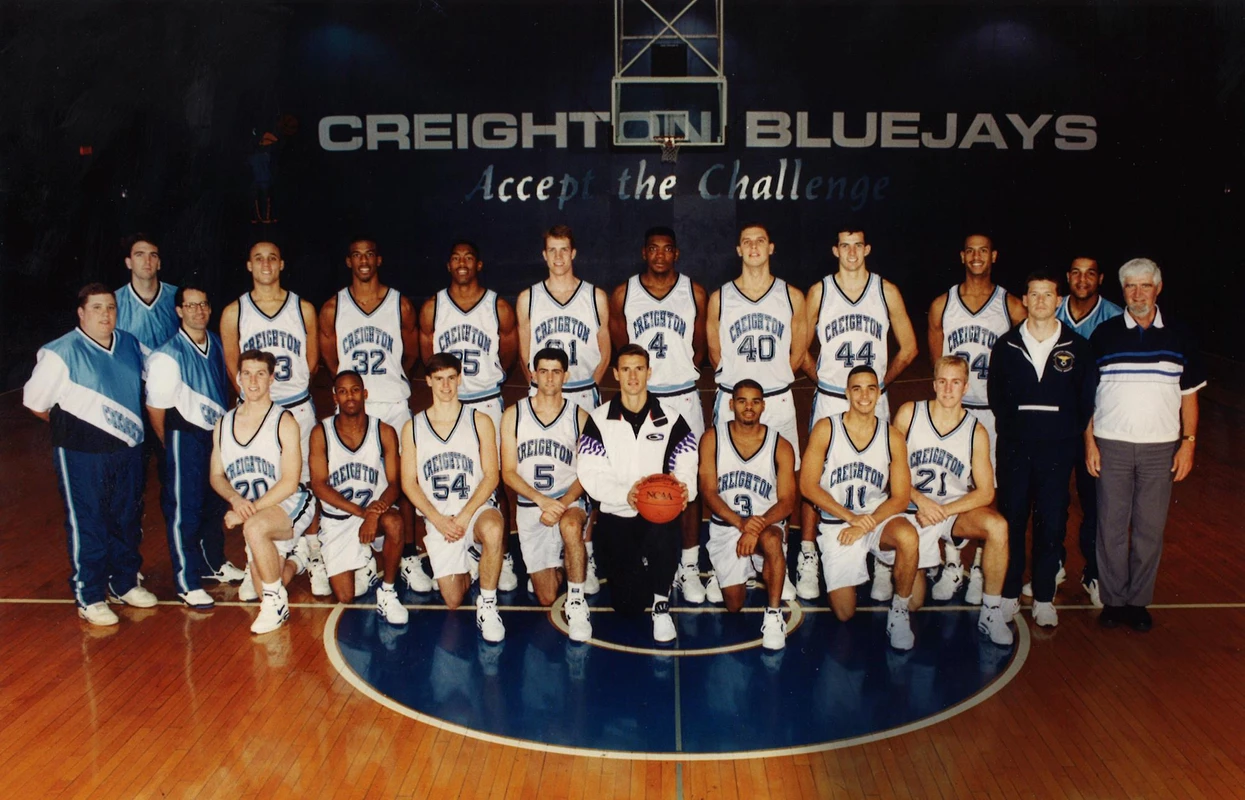 1993-94 Creighton MBB Team Photo