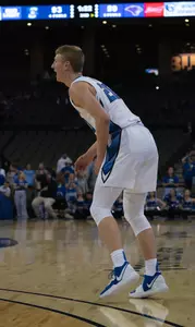 Nic Zeil