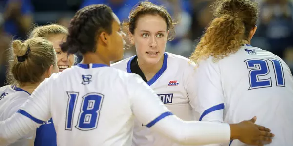 Jaela Zimmerman vbhuddle huddle