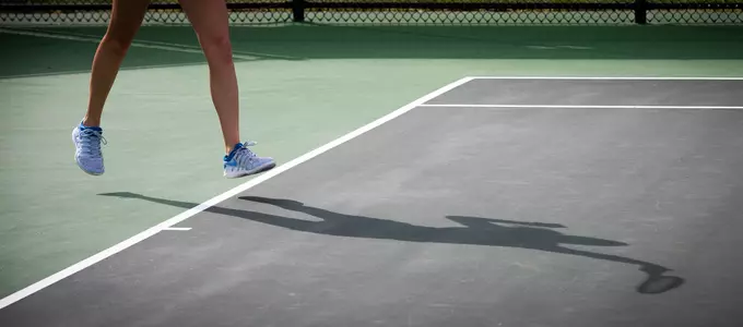 Women's Tennis Shadow