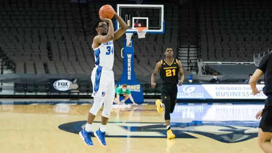 Denzel Mahoney