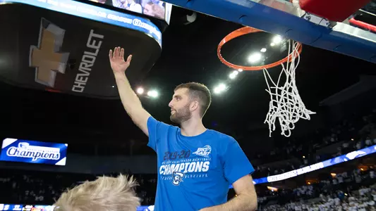 Mitch Ballock cuts net