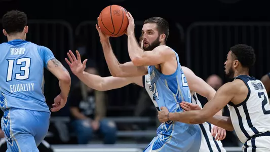 INDIANAPOLIS, IN - JANUARY 16: during the men's college basketball game between the Creighton Bluejays and Butler Bulldogs on January 16, 2021, at Hinkle Fieldhouse in Indianapolis, IN. (Photo by Zach Bolinger/Icon Sportswire)