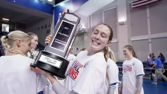 Jaela Zimmerman trophy