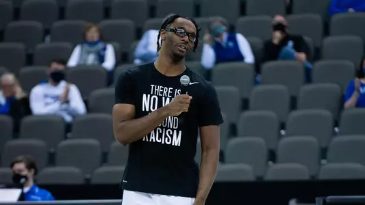 Denzel Mahoney