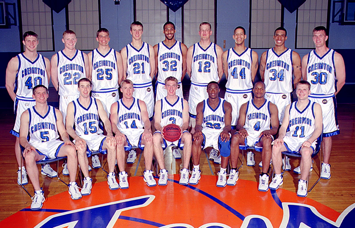 1999-2000 Creighton MBB team photo