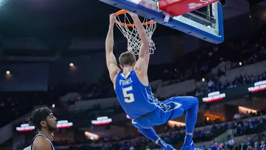 Alex O'Connell dunk