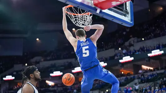 Alex O'Connell dunk