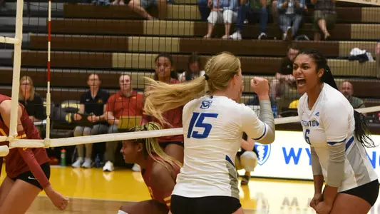 Kendra Wait and Keeley Davis