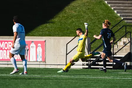 Gillingham-UCONN-JK-3