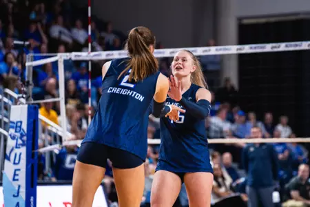 Norah Sis and Kendra Wait